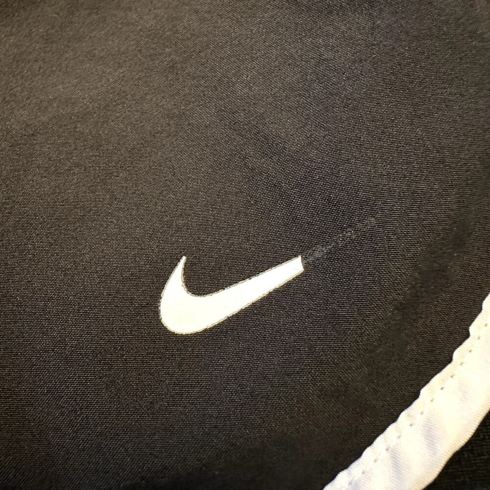Nike Dri-Fit Girl's XL Black/White Shorts, Built In Liner, Adjustable Waist, EUC - Picture 4 of 6